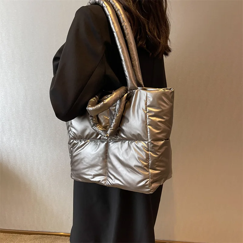 Large Capacity Underarm Bag Fashion Quilted Women Shoulder Bag Designer Space Padded Cotton Handbag Puff Shopper Tote