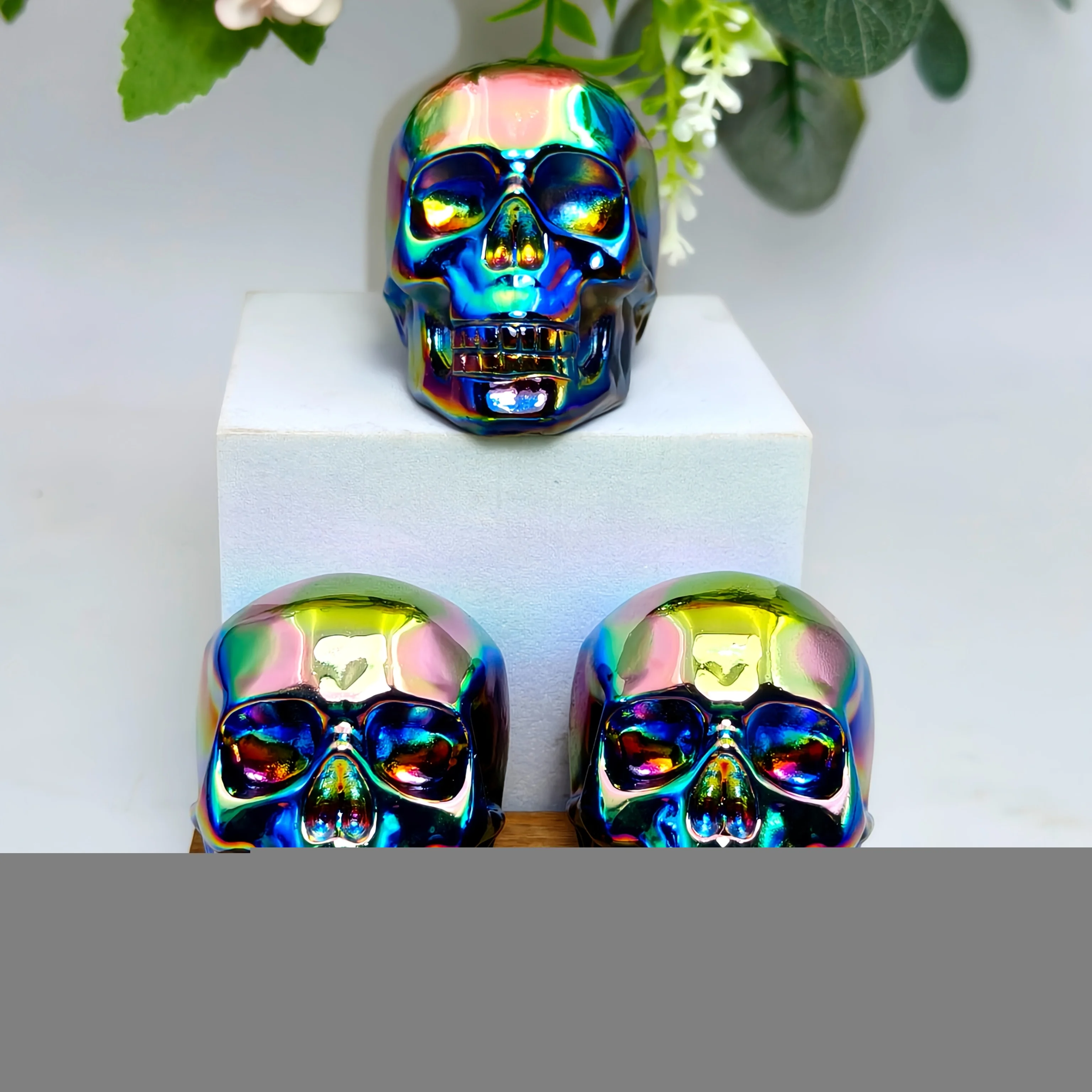 1pc Aura Obsidian Skull Iridescent Flame Stone Carving, Rainbow Holographic Halloween Decor