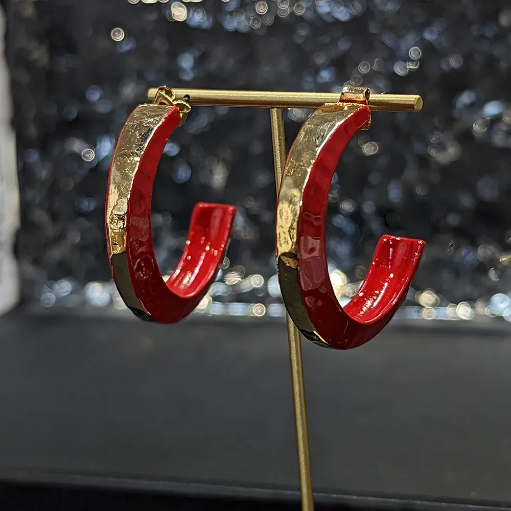 Fashionable Red Crescent Design Earrings