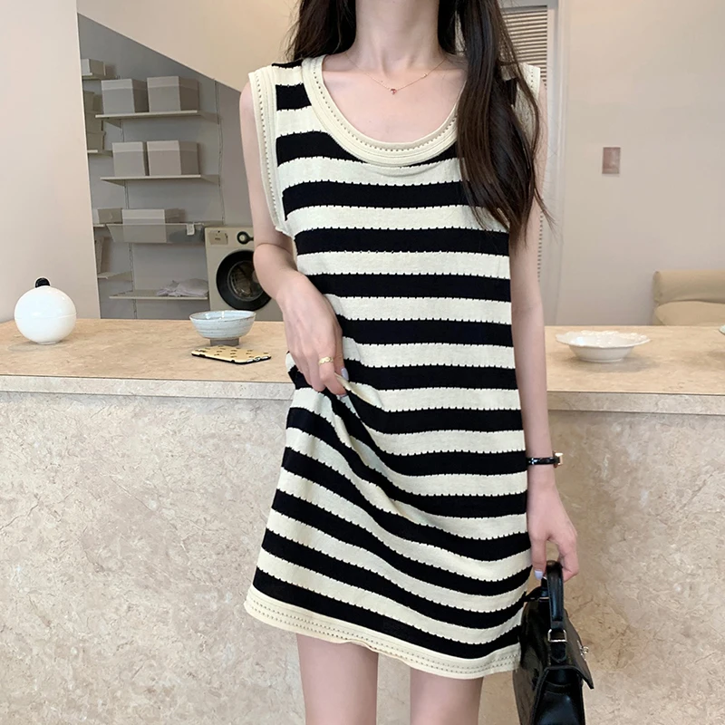 Y2K Korean Style Striped Knitted Tanks Tops Women Sexy Sleeveless Hollow Out Knitwear O-neck Streetwear Loose Ladies Mini Dress