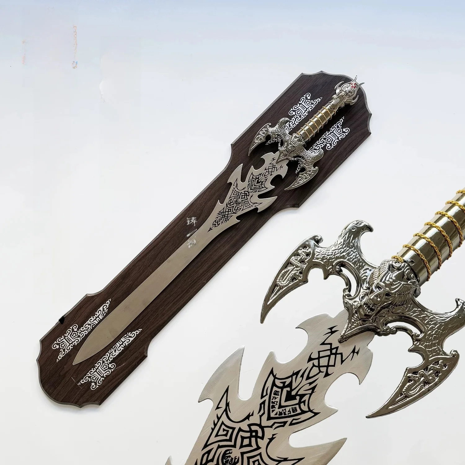 spada-occidentale-decorativa-da-parete-double-eagle-non-affilata-per-decorazione-domestica-oggetto-di-scena-per-film-arma-non-adatta-al-taglio-accessorio-per-cosplay