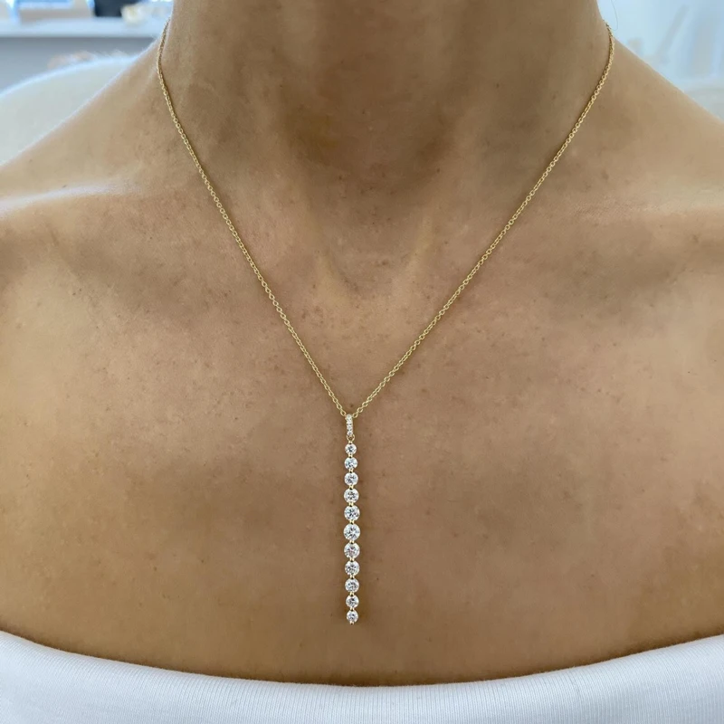 Thumbnail 2 - #93 Ranked Moissanite Necklaces Picks in 2026