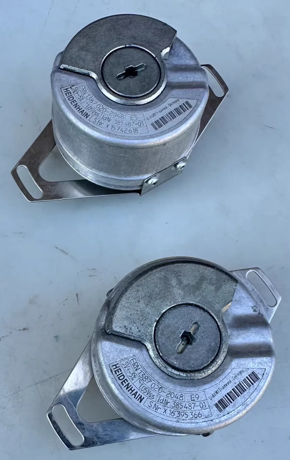 ERN 1387.020-2048 Used Id.Nr.385 487-01 Encoders Tested ok，Fast shipping，ERN1387020-2048