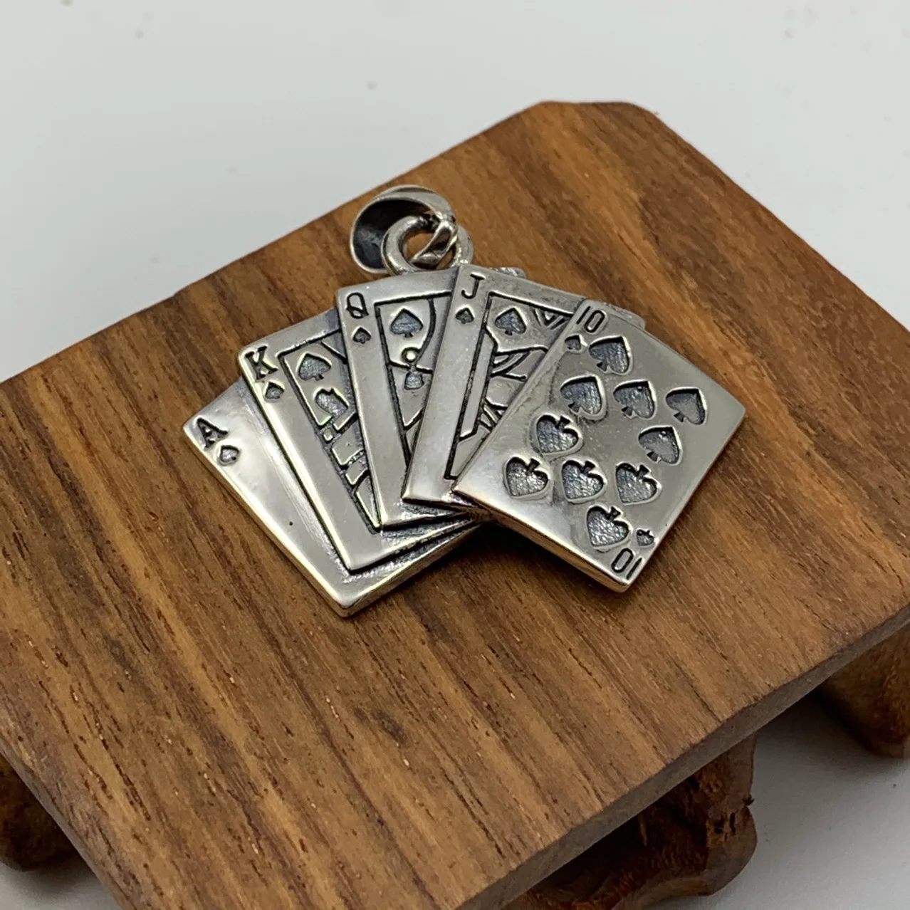 

Men's and women's trendy fashioncasual925 sterling silver original thai silver retrostylishfashion playing card pendant