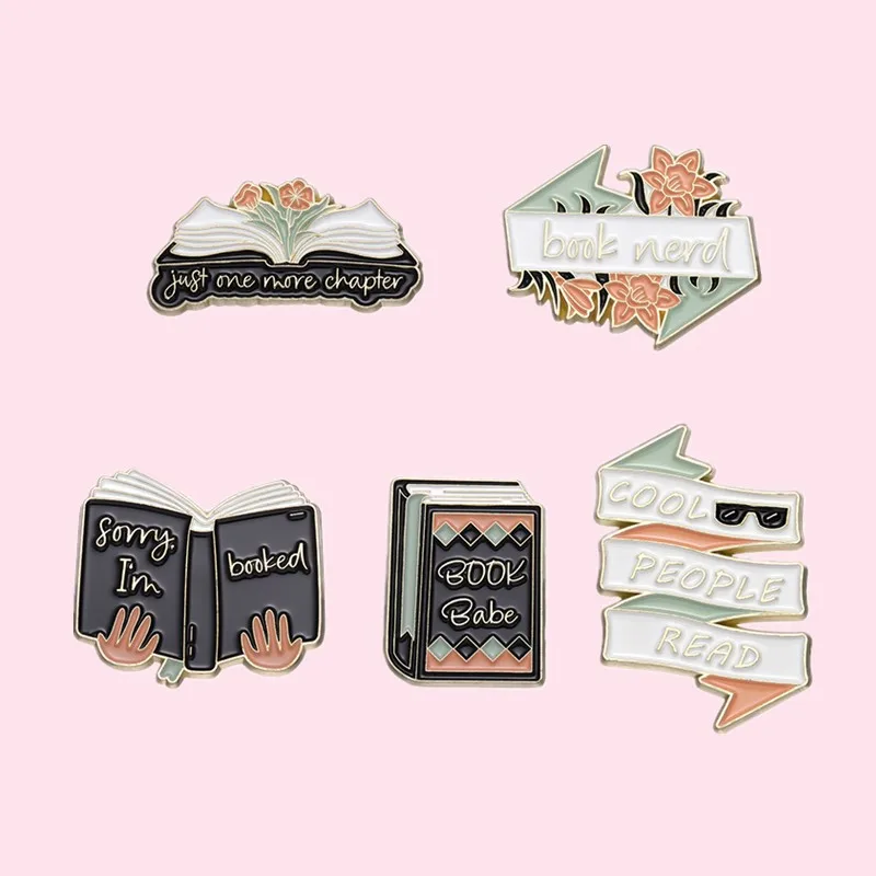 Custom Book Worm Enamel Pins Cool People Read More Brooch Lapel Badges Backpack Funny Reading Jewelry Gift for Friends Wholesale