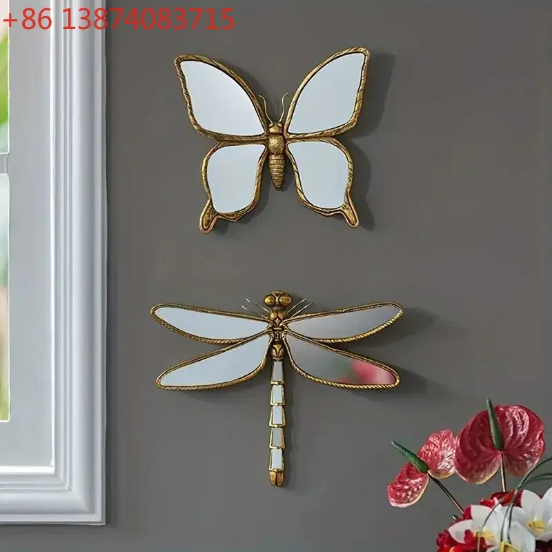1PCS Light luxury retro old resin dragonfly pendant creative Barcelona butterfly background decorative wall hanging