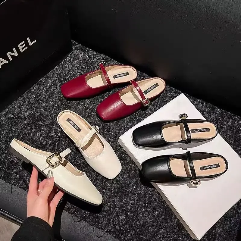 

Soft Leather 2025 Silver Buckle Strap Casual Shoes Fashion Flats Elegant Glitter Shoes Cover Toe Slippers Women Loafers