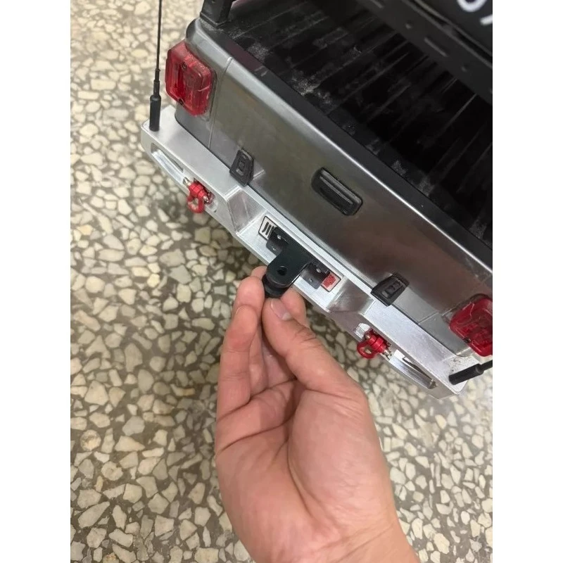 Direct Bolt-On Factory Mount Upgrade Replacement Metal Rear Bumper 7075 Aluminum CNC for CrossRC EMO X4 1/8 Scale RC Crawler