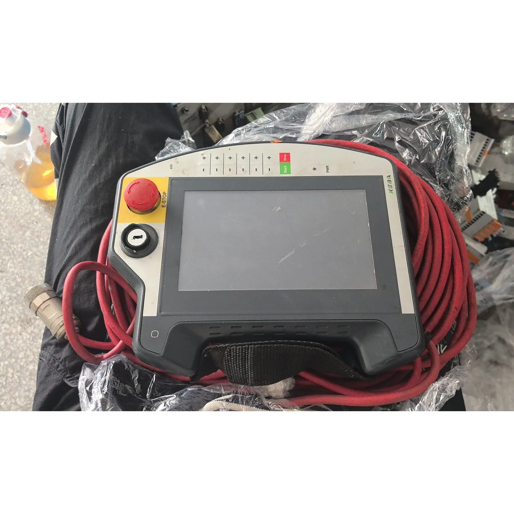 

KeTop T70-qqu-Aa0-LK Устройство обучения оператору для KEBA
