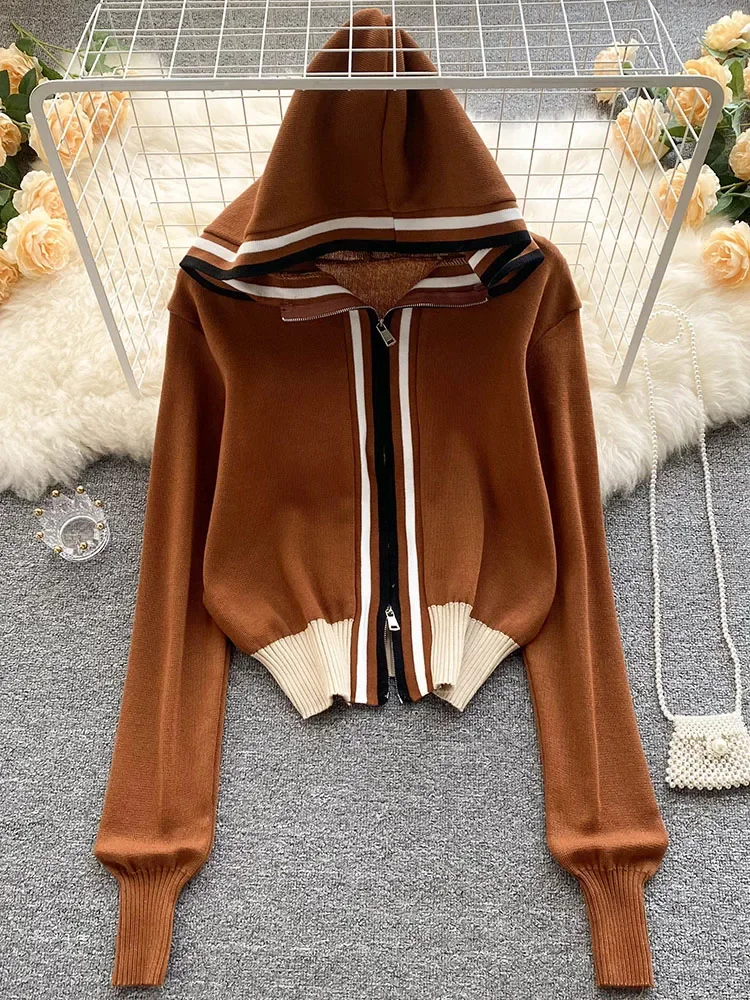 Women European American Fashion Striped Stitching Short Hooded Jacket Women's New Zipper Loose Knit Cardigan Cropped Top D0235