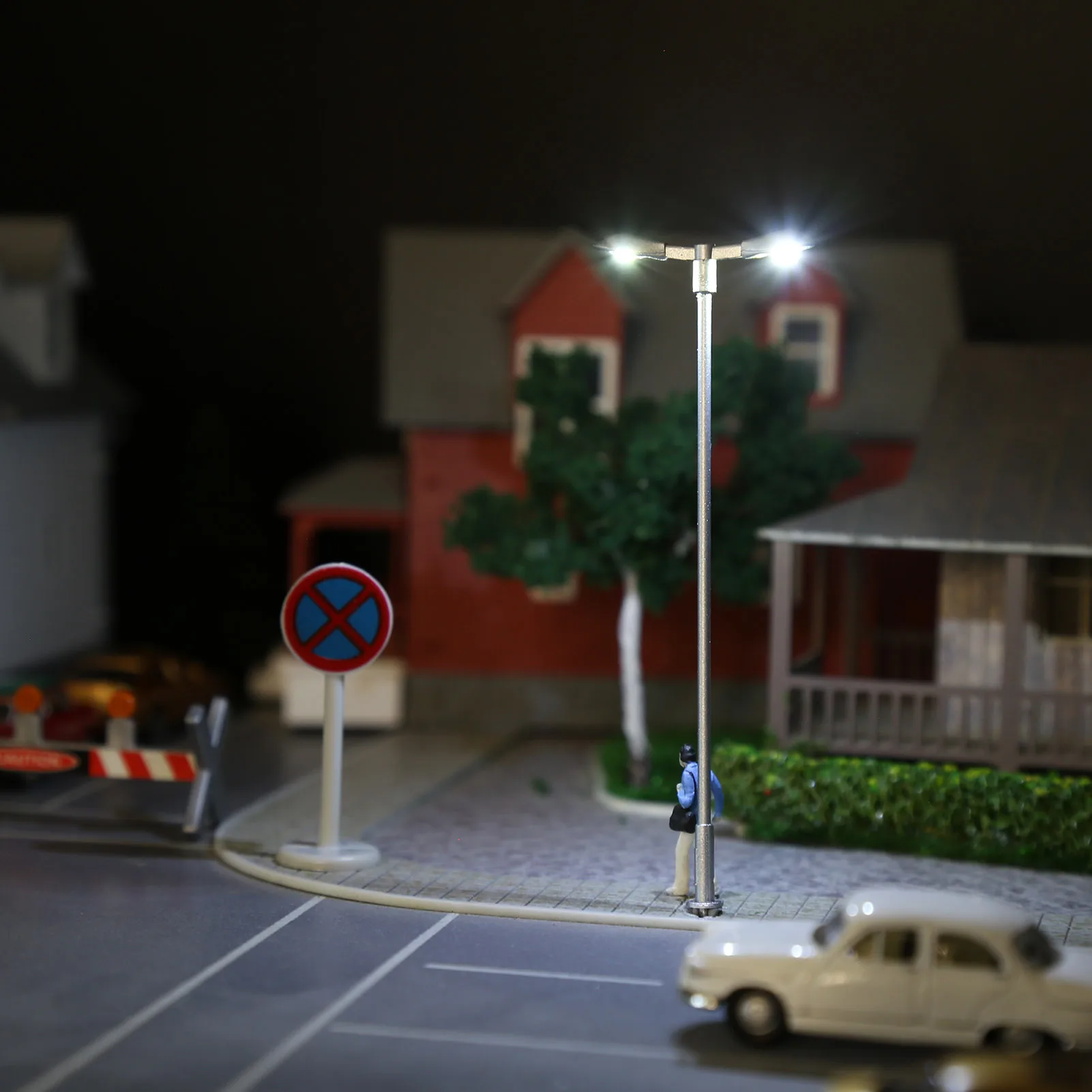 10pcs Model Platform Street Lights OO HO TT N Z Scale Two-heads Lamps Bright White LED with Resistors for 12V LD13