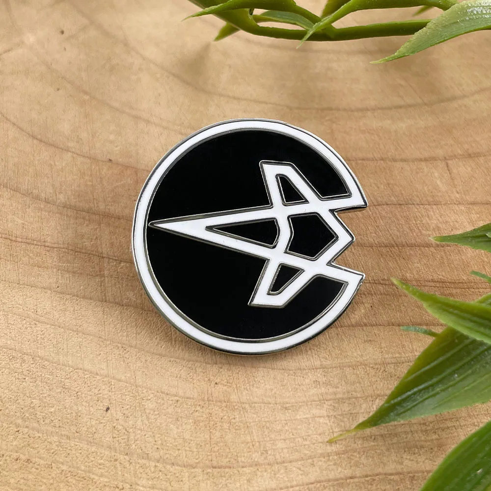 Sukhoi Design Bureau Logo Brooch Aviation Military Metal Badge Clothing Bag Minimalist Accessories Lapel Pin Gift