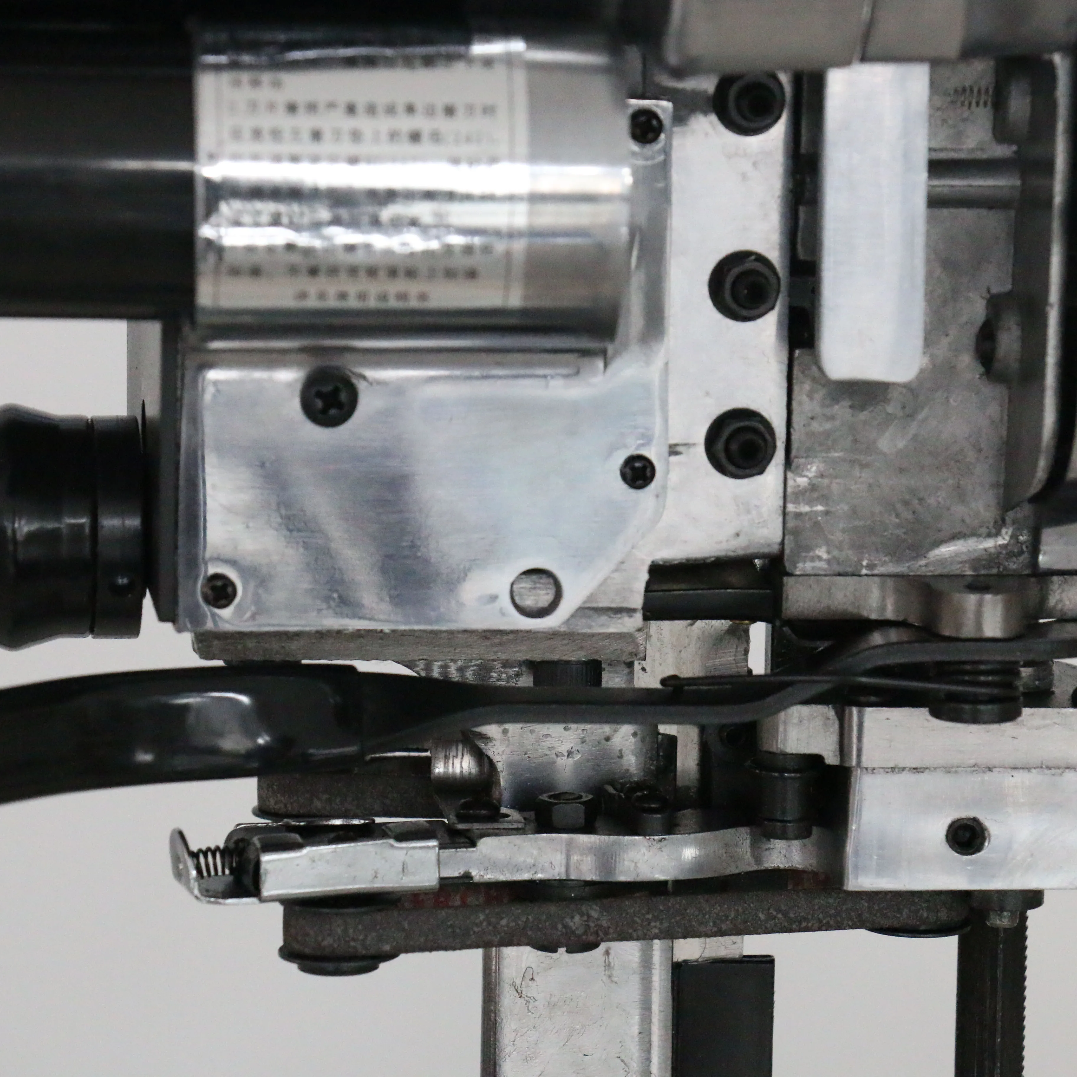 Industrial Clothing Cutting Machine 8 Inch  HONKON HK-8