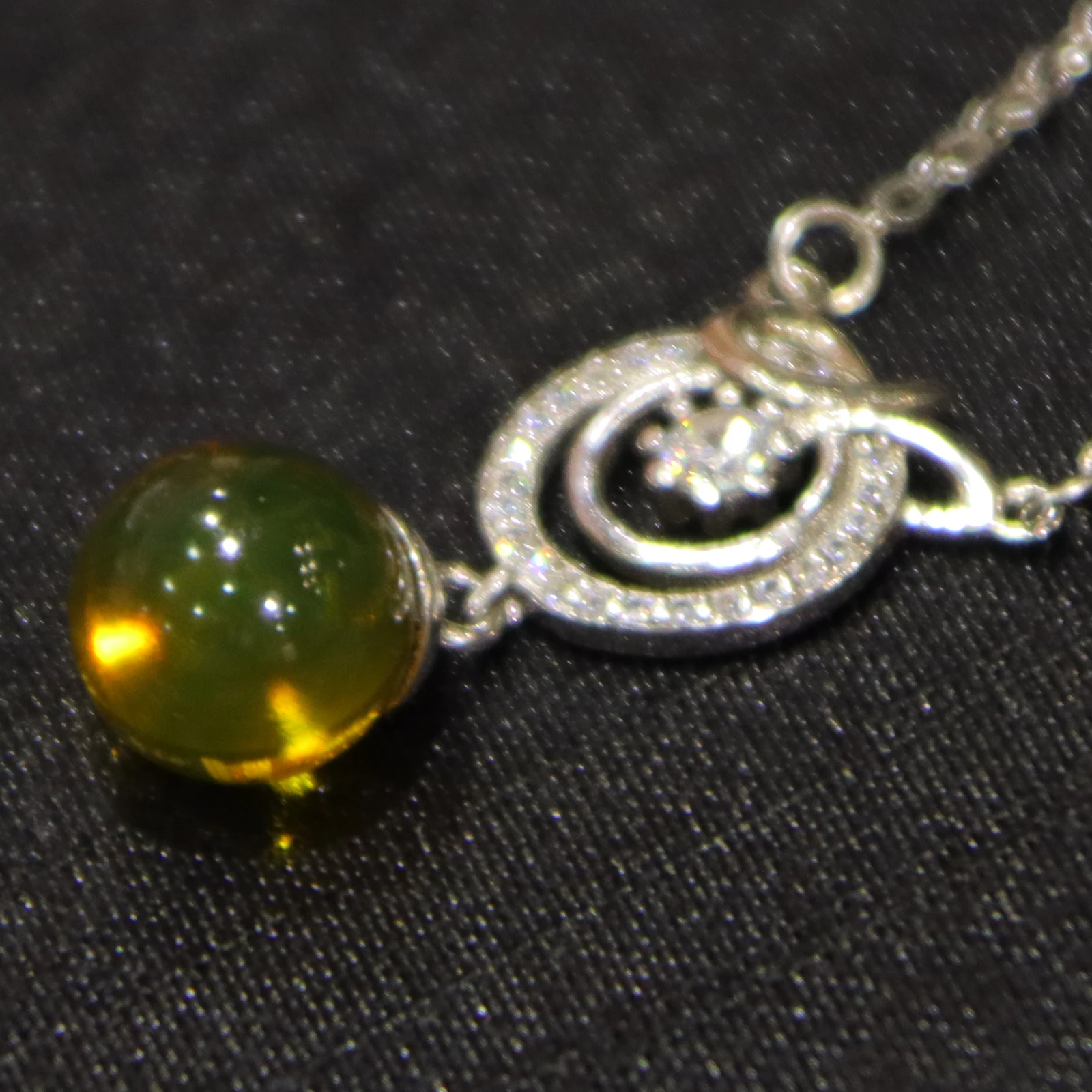 Pure Silver Inlaid Natural Mexican Blue Amber Pendant Double Loop Clasp Design 8mm Bead