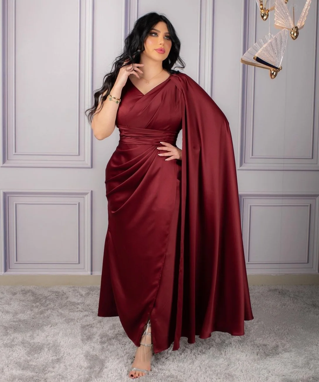 

Customized Short Burgundy Evening Dresses with Slit Mermaid Satin V-Neck Pleated Ankle Length Prom Dresses for Women