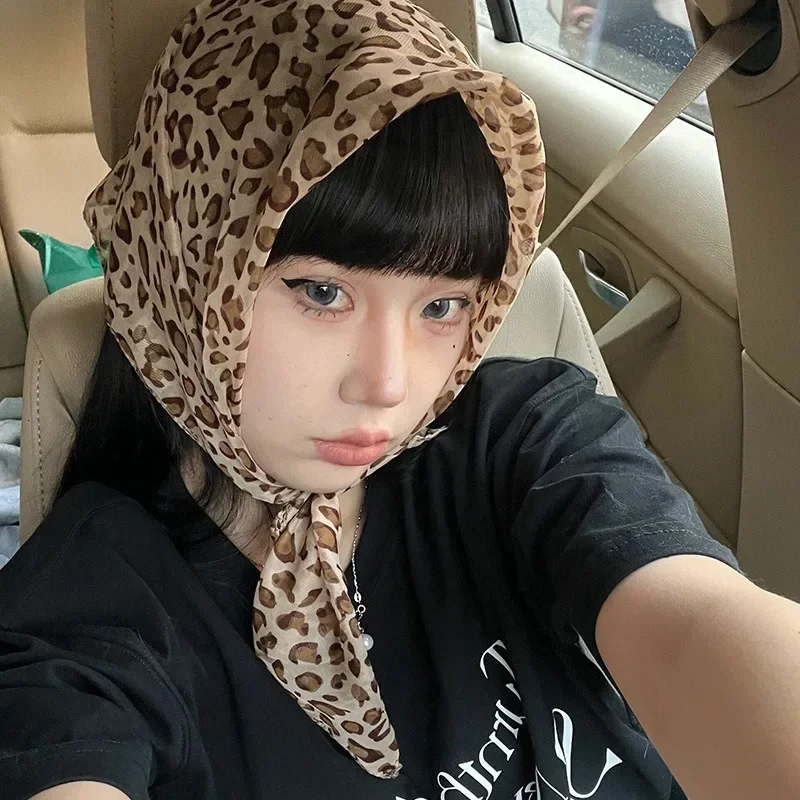 Retro Leopard Print Square Scarf for Women Satin Thin Edge Scarves Head Band Fashion Y2K Lady Hair Shawl Wrap Female Neckerchief