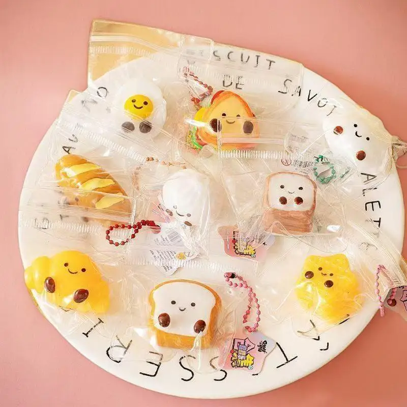 5 pièces de jouets à presser mignons en forme de nourriture de dessin animé, mini jouets anti-stress à pression lente, porte-clés, pendentif, jouets sensoriels de décompression pour enfants et adultes