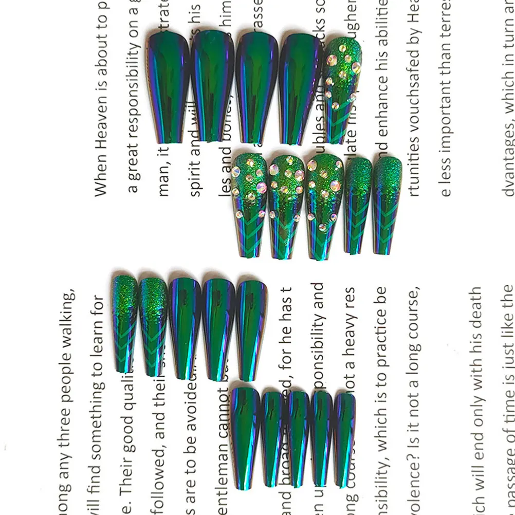 

24 Pcs Spooky Spider Nail Patches Ballerina Nails Oval for Women False with Glue
