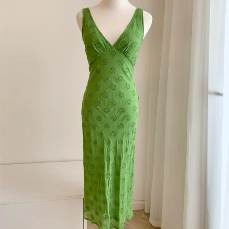 Green Solid Silk Slim Sleeveless Embroidery Midi Dress for Women Fashion