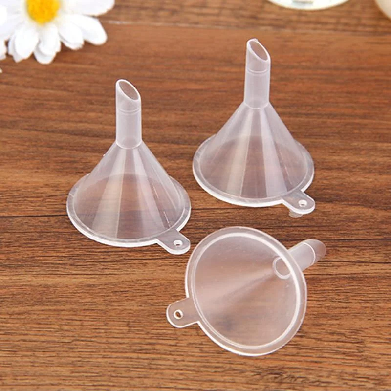 10Pcs Transparent Mini Cosmetics Subpackage Funnels for Perfume Diffuser Bottle Mini Liquid Oil Funnels Lab Tools Plastic