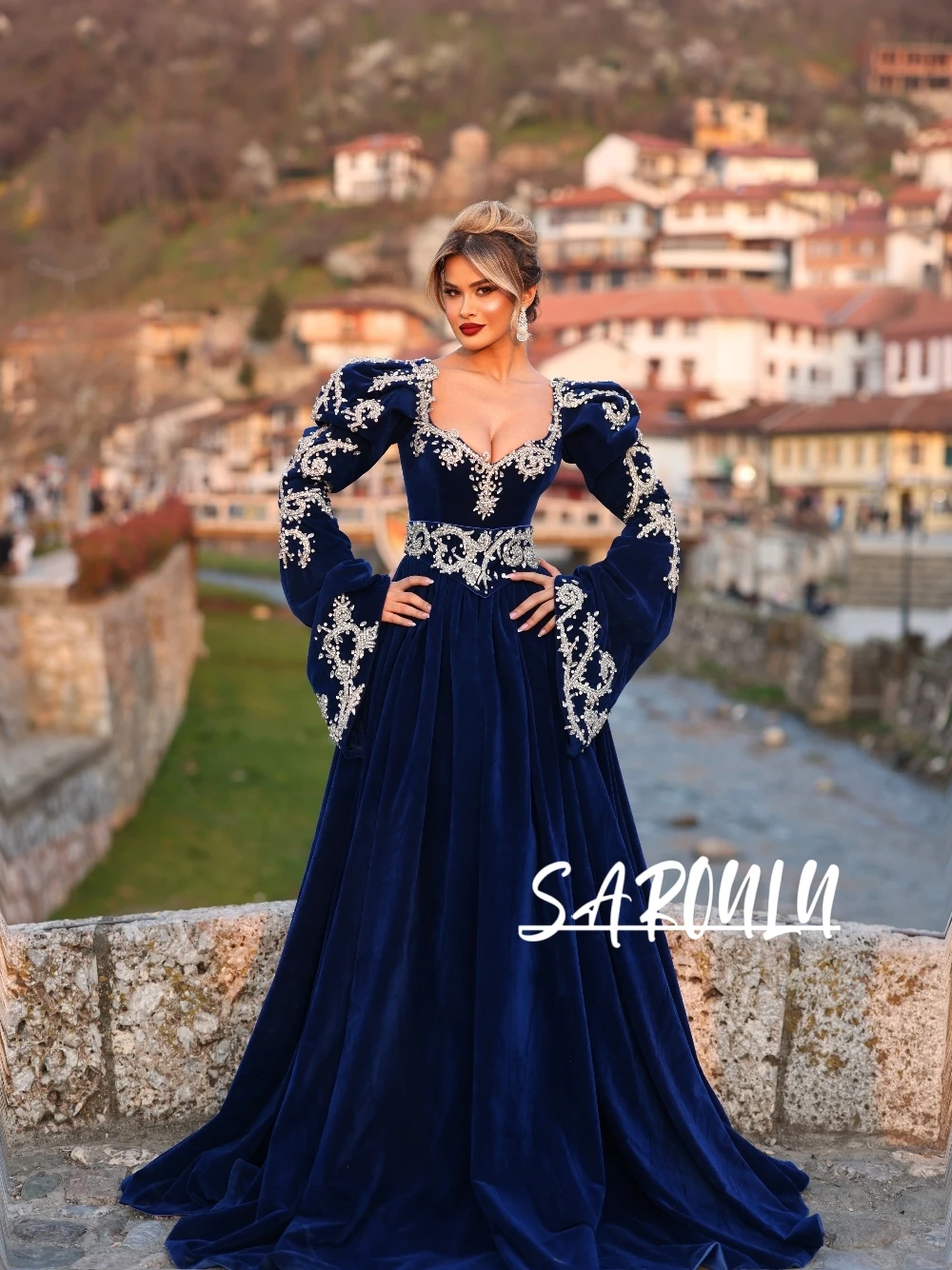 

High End Royal Blue Velvet Evening Dress Puff Sleeves A Line Elegant Kaftan Arabic Customized Prom Wedding Party Gown For Women