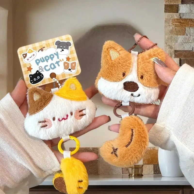 قلادة قطيفة على شكل كلب كرتوني لطيف على شكل ذيل صغير؛ سلسلة مفاتيح أنيقة وزخرفة حقيبة الظهر؛ هدية مثالية للأصدقاء والشركاء.