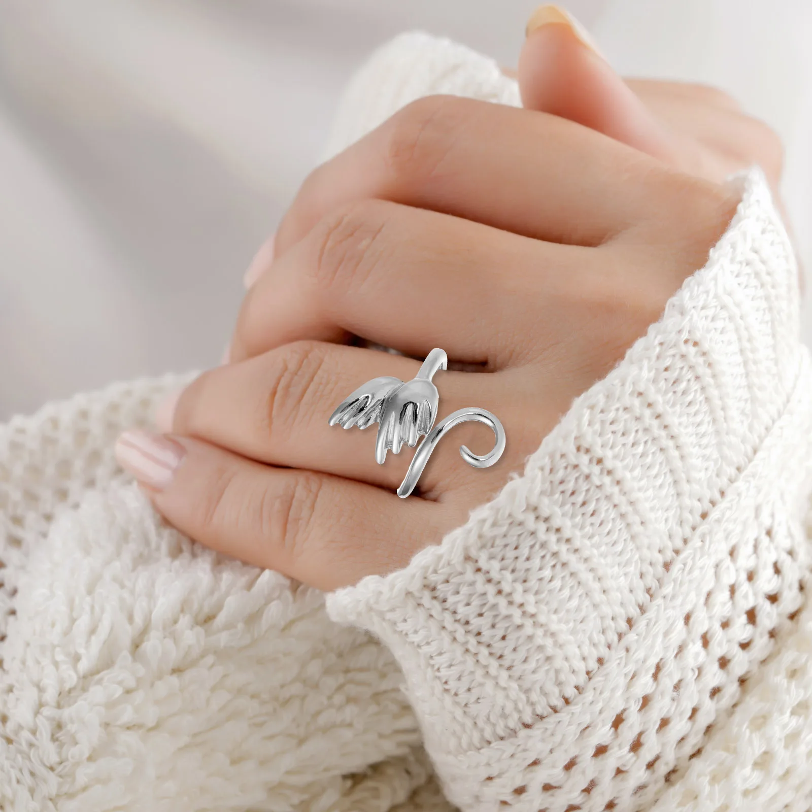 

6Pcs Crochet Tension Ring Finger Knitting Loops Adjustable Braided Yarn Guide Holder Practical Durable Zinc Alloy Material Gift