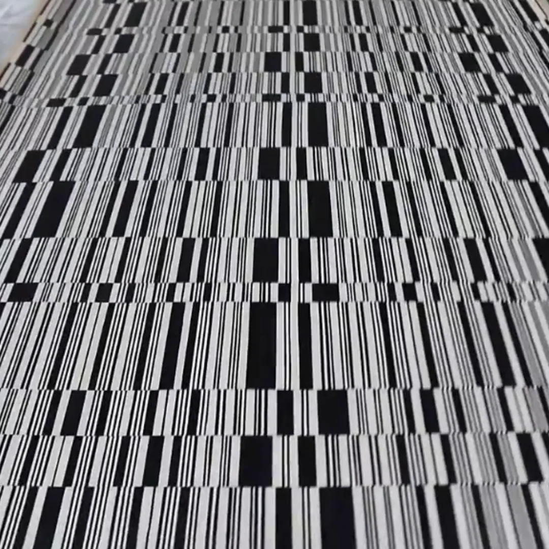 الحجم: 2.5x0.58 متر السُمك: 0.5 مللي متر أنيق أسود أبيض مخطط قشرة خشبية إبداعية أثاث منزلي مصنوع يدويًا مواد ديكور ذاتية الصنع #2