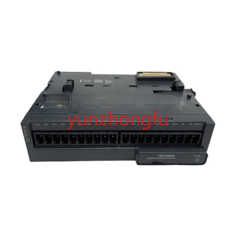 

TM3AM6G Input/output analog module, TM3 4 inputs 2 output (spring) 24 VDC