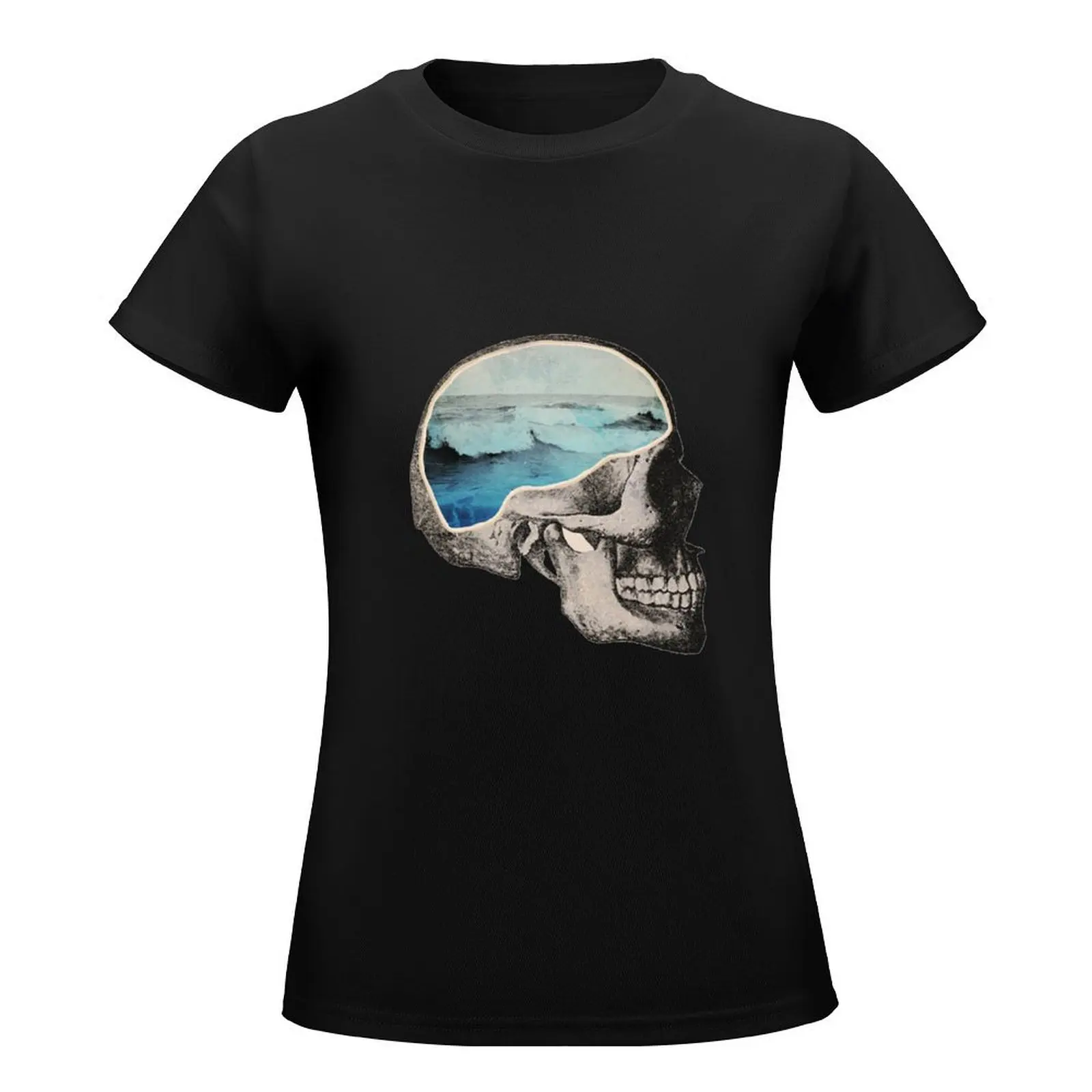 SKULL SURF BLUE WAVE INSIDE THINKING BRAIN DRAW T-Shirt graphics funny cute clothes vintage clothes Women's t-shirt