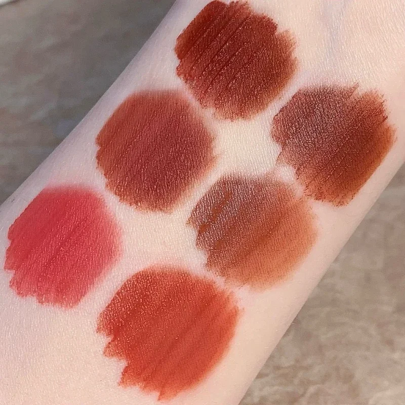 Jedwabiście błyszcząca szminka miodowy balsam do ust długotrwały higieniczny nawilżający usta Plumper odżywczy makijaż kosmetyki do pielęgnacji ust