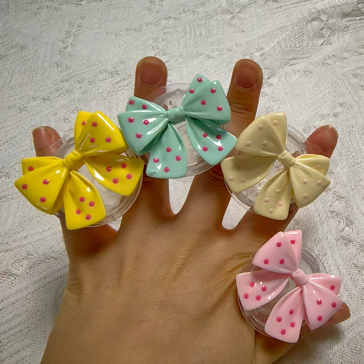 

Держатель для телефона с бантом в горошек BOHO, универсальный держатель Smart Tok, поддержка iPhone, Samsung Grip Tok, складная розетка, ленивый кронштейн