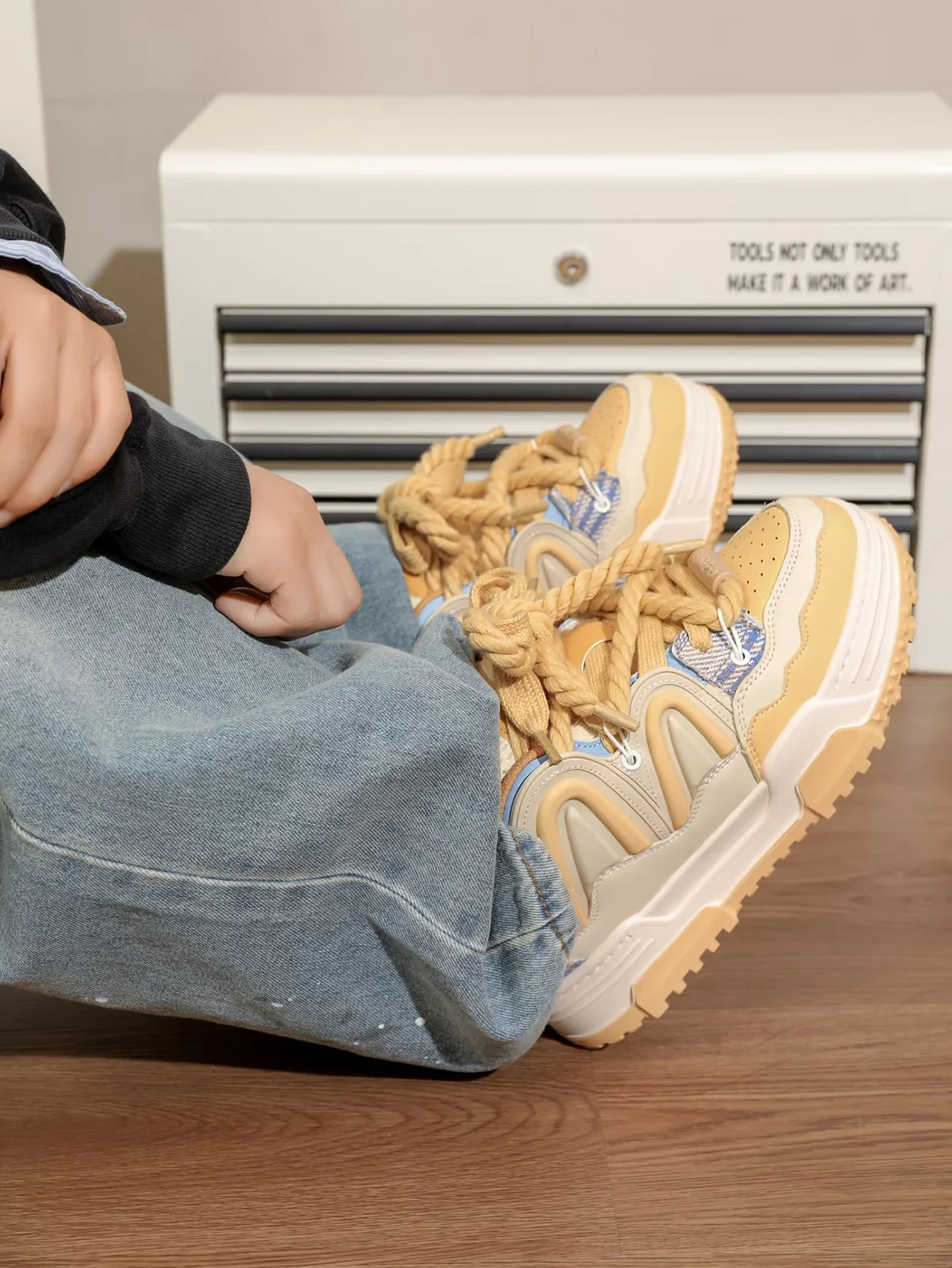 Q-AND New autumn and winter Styles Sneakers in cheese themed style with chunky rope laces and thick sole yellow casual shoes