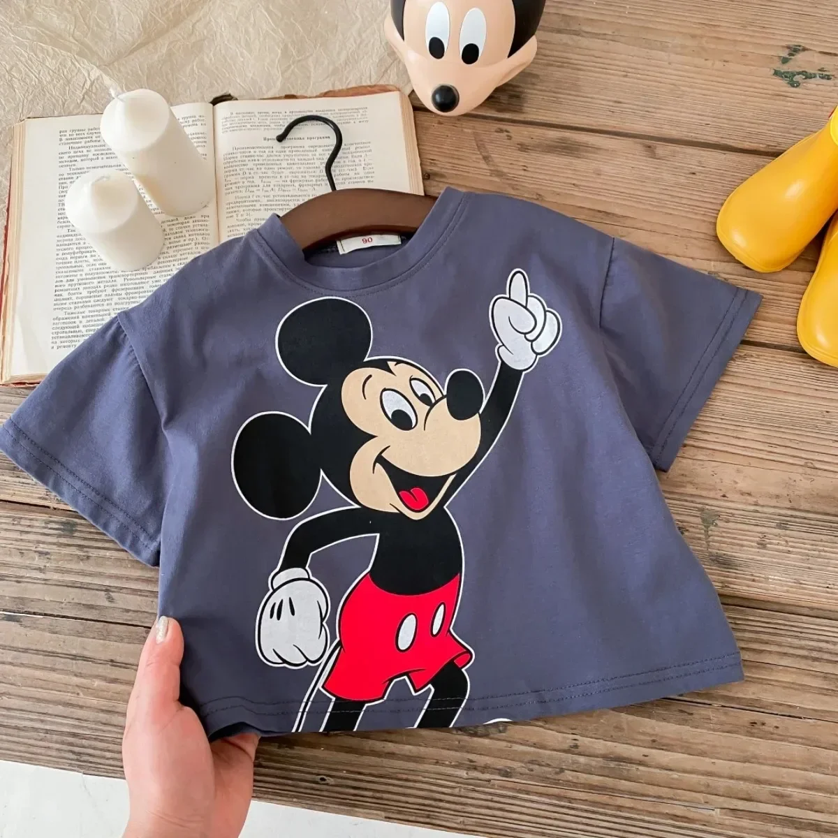 Disney Minnie Cute Girls T-Shirt 2024 Summer Clothing Short Sleeve Cartoon T-Shirt Top Children\'s Clothing Boy Mickey T-Shirt