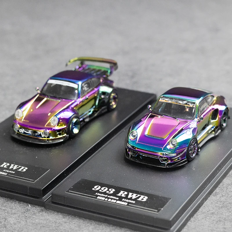 DCM 1:64 RWB 964 933 Alloy car model