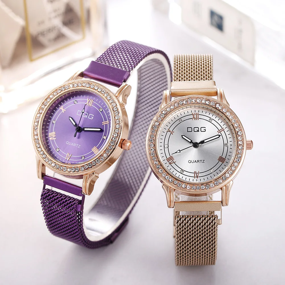 Women's Diamond Studded Quartz Watch, Men's and Women's Lazy Magnet Self-Priming Watch