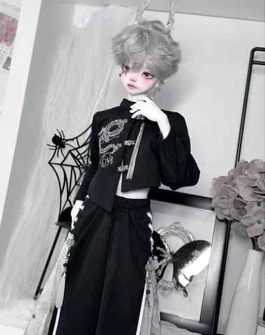 Пиджак и брюки для кукол BJD 1/4