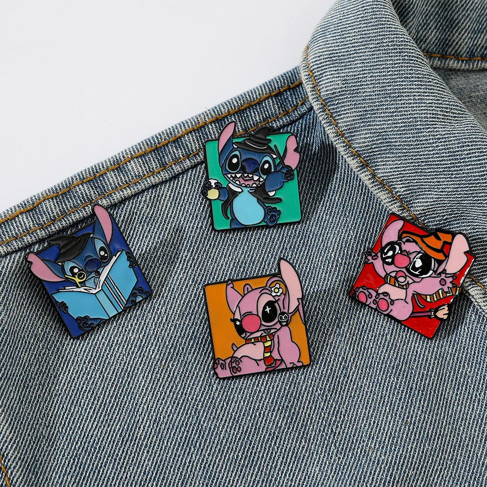 4 Pcs/set Disney Lio&Stitch Fashion Jewelry Pins Backpacks Lapel Enamel Pins Stitch Brooches Woman Bags Badge Friend Kids Gifts