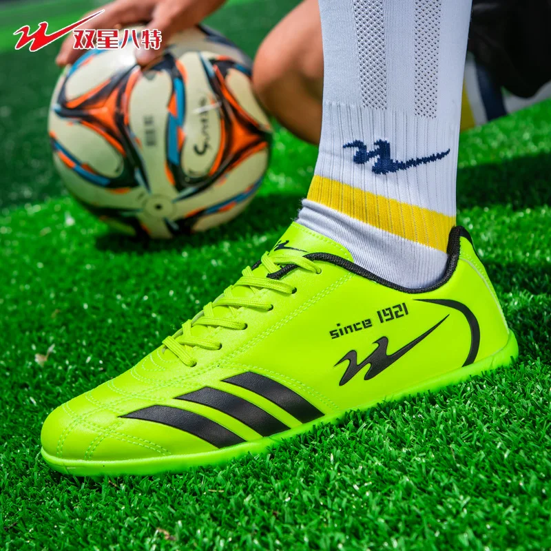 

Turf Stud Soccer Shoes for Boys & Girls, Breathable & Wear-Resistant for Teen Matches on Artificial Grass