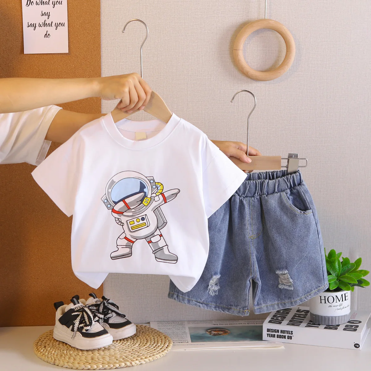 2PCS Toddler Boys 0-5 Years Astronaut Outfit Set Baby Boy Cartoon Spaceman T-Shirts and Ripped Denim Shorts Kids Summer Clothes