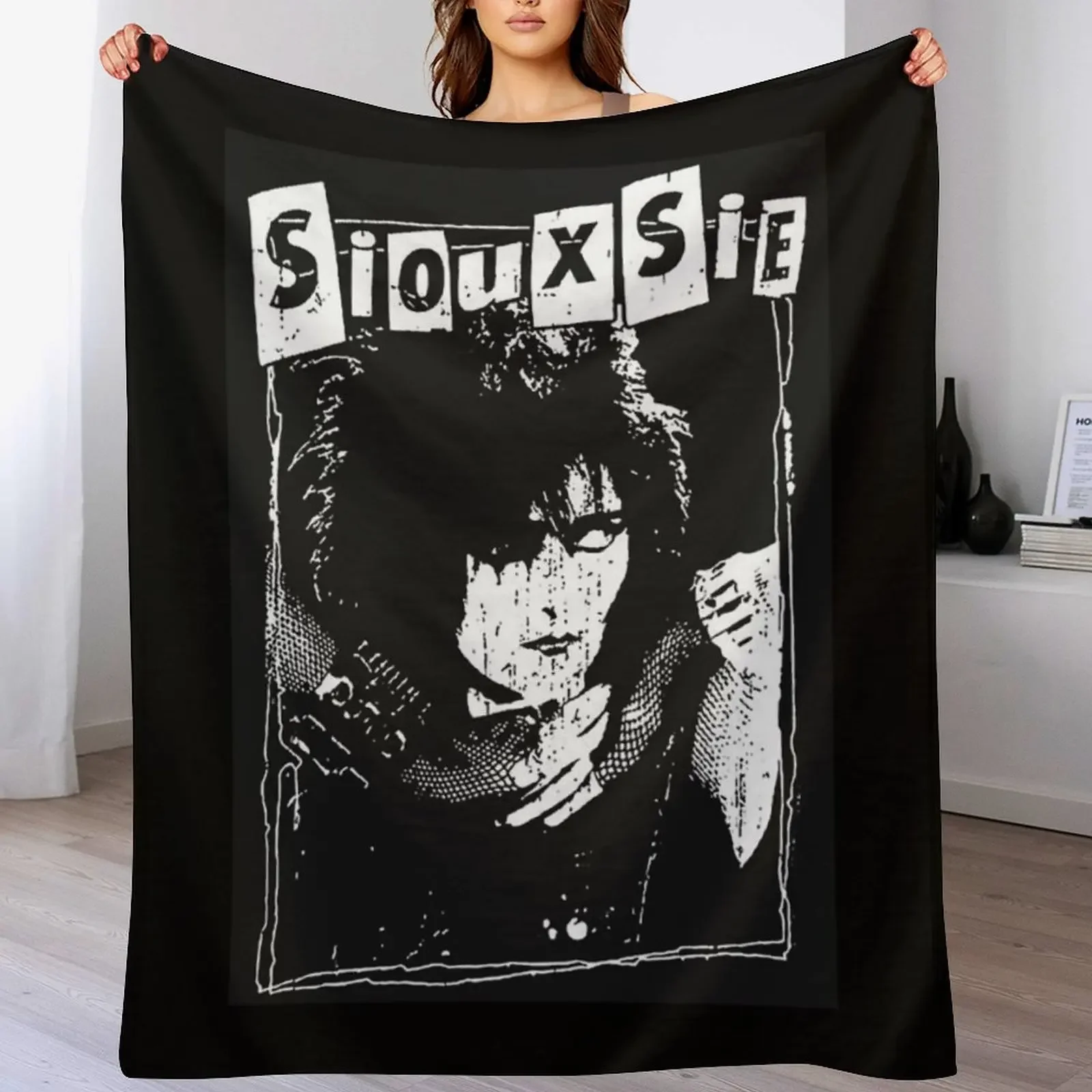

Best seller artwork - logo Throw Blanket Decorative Sofa Thermals For Travel Cute Plaid Blankets
