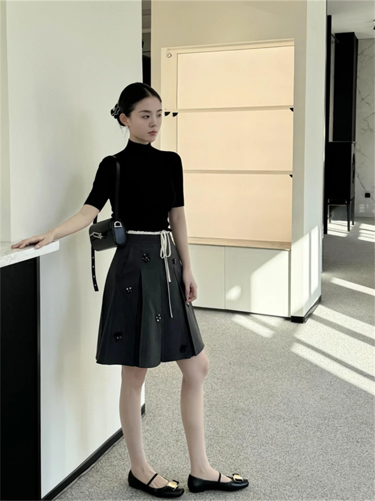 

Black Slim Fit Base Shirt Women's Spring New Unique Versatile Super Beautiful Skirt Set Fashionable Casual Style Short Sleeve
