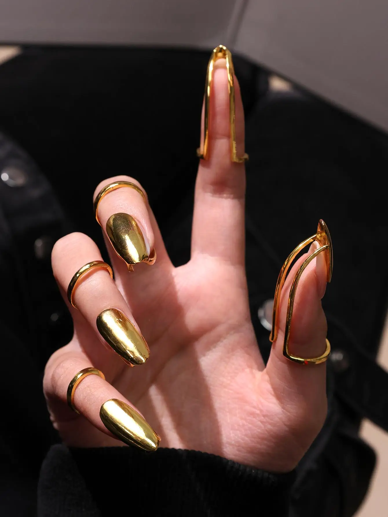 Unique Punk Five-Finger Nail Rings Mysterious Artistic Niche Jewelry for Women Men Unisex Perfect for Parties Banquets Vacations