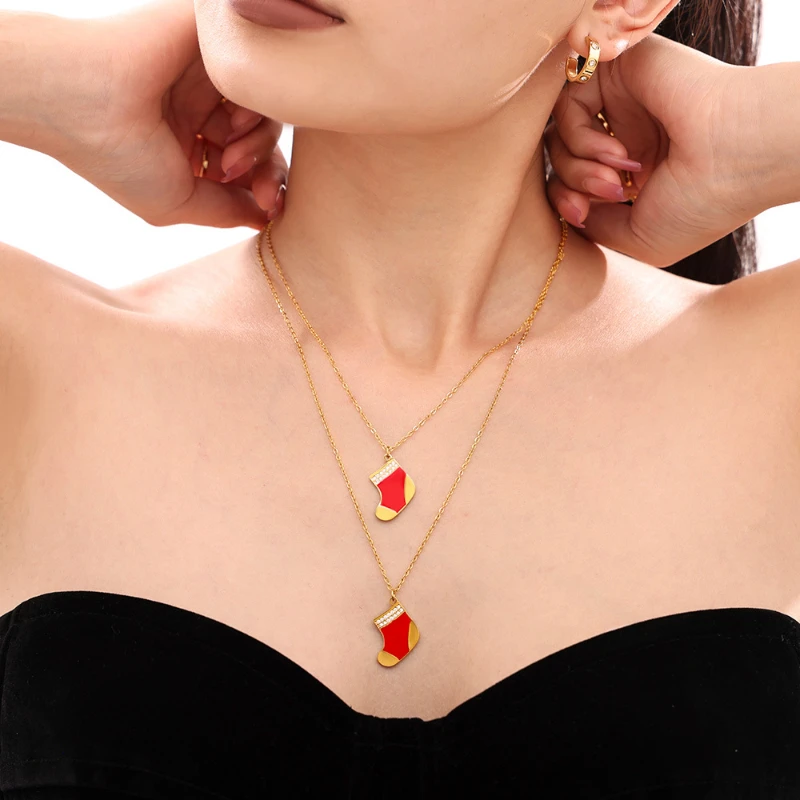 

2025New Christmas gift red sock oil drop zircon pendant necklace stainless steel plated with real gold. Women's Gifts