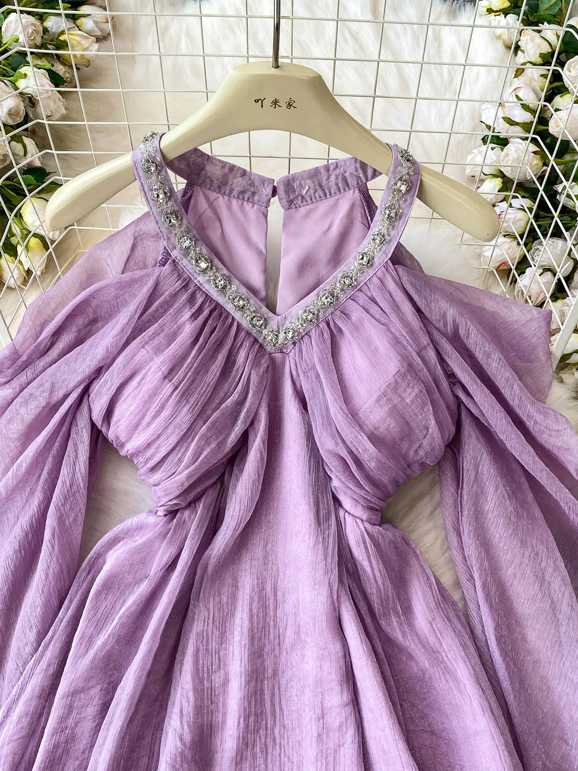 กระโปรงยาวทรงวี แต่งเพชร ผ้าเนื้อนุ่ม ยืดหยุ่น เอวยางยืด สไตล์เกาหลี ทรงหลวม ใส่สบาย เหมาะสำหรับฤดูร้อน