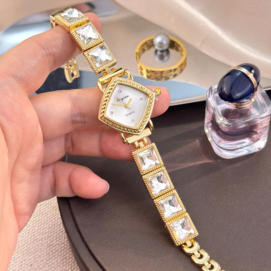 Ladies' Rhombus Rope Texture Alloy Case Square Colorful Diamond Glittering Watch Chain Trendy Big Brand Lady Style Quartz Watch