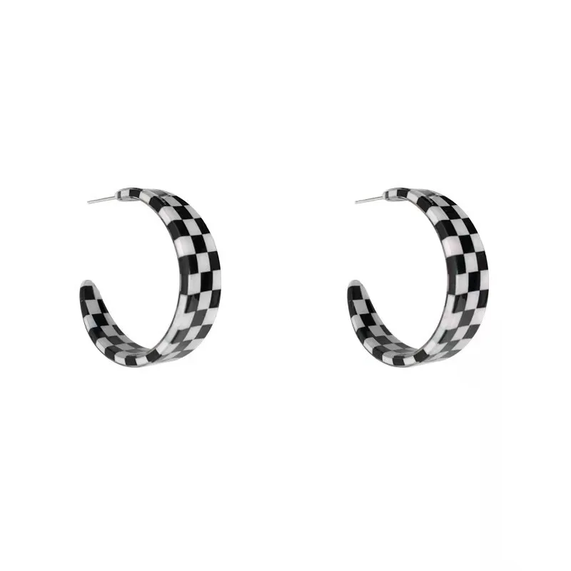 New Korea Plaid Stripes Geometric C-shaped Hoop Earring Retro Trendy Resin Acrylic Stud Earrings For Women Party Jewelry Gifts