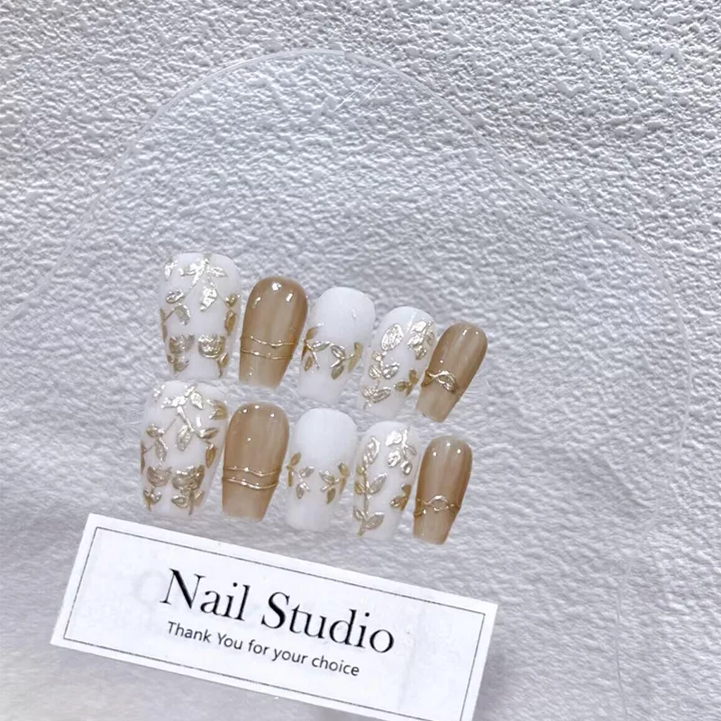 Emmabeauty Gold Painting Japanese Hot Golden Flower Vine Luxury Rose Short T Shape Handmade Fake Nails Press Ons.No.24242