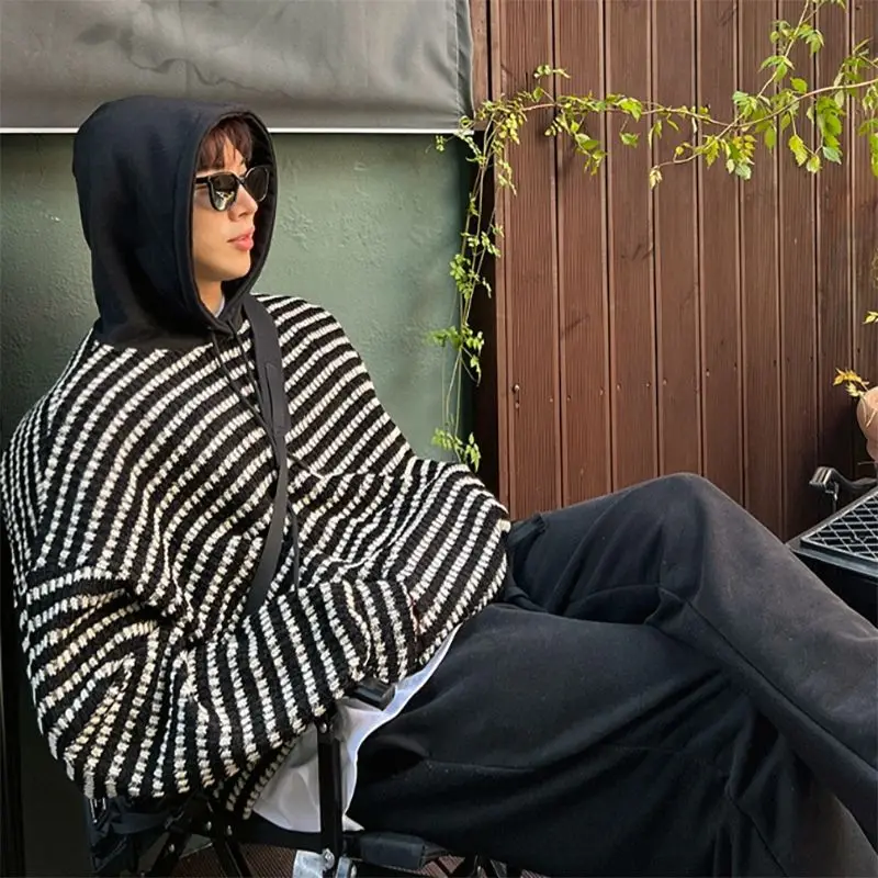 

Loose Fit Men's Hoodie Sweatshirt Striped Patchwork Spring Autumn American Retro Knitted Overhead Jacket Youth Casual Wear