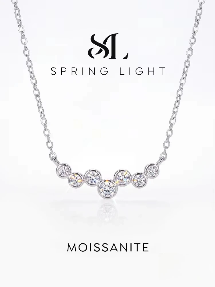 0.1CT Luxury Certified Moissanite Diamond Smiling Round Pendant Necklace Chain for Women Wedding Engagement Fashioned Jewelry